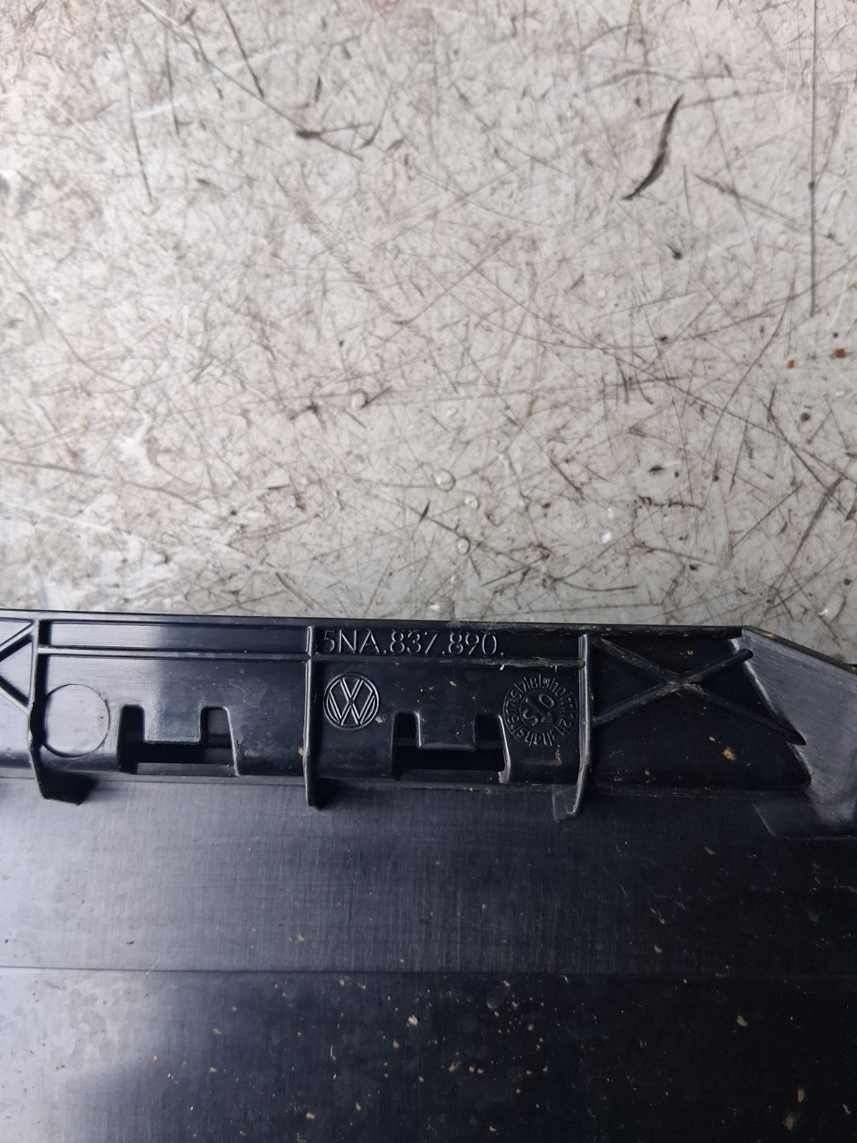 2023 VW VOLKSWAGEN TIGUAN FRONT B PILLAR TRIM 5NA837890