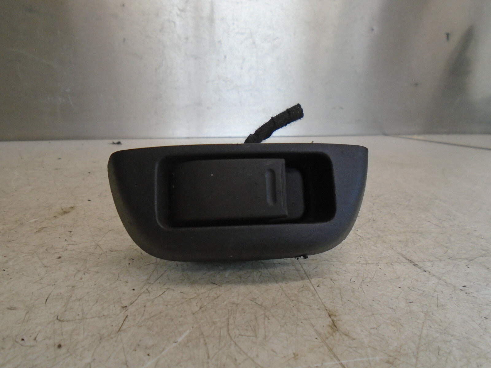 PEUGEOT 107 2007 NSF PASSENGER SIDE FRONT DOOR WINDOW SWITCH 742320H010
