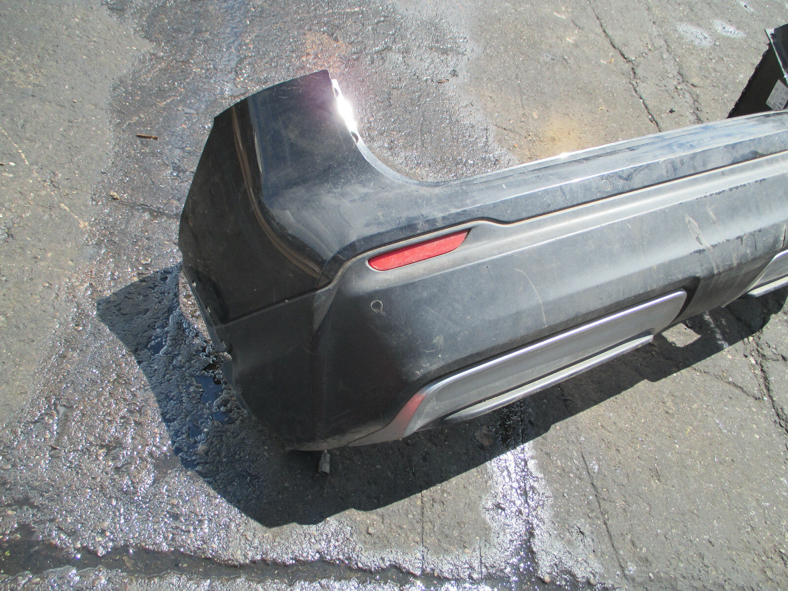 NISSAN QASHQAI MK2 2017 REAR COMPLETE BUMPER + PDC SENSOR 24093HV00A