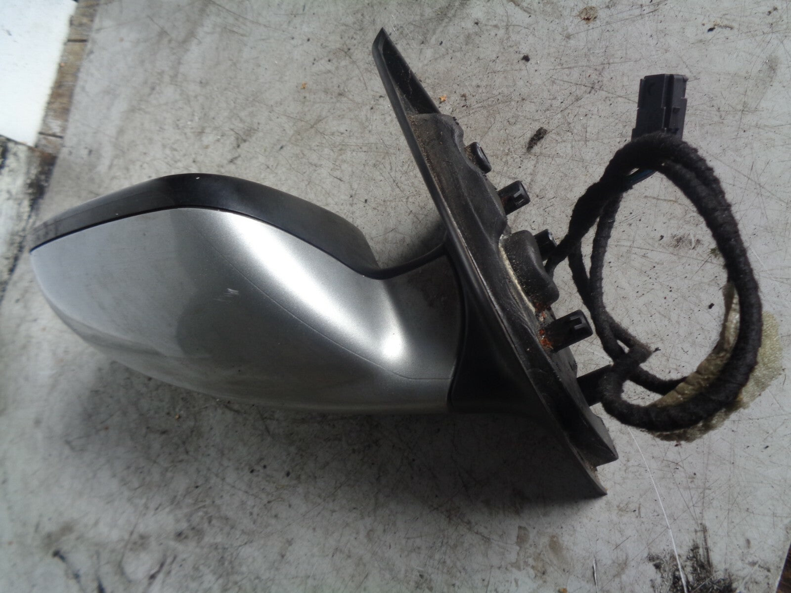 PEUGEOT 307 2007 HATCHBACK OS DRIVER SIDE WING SILVER