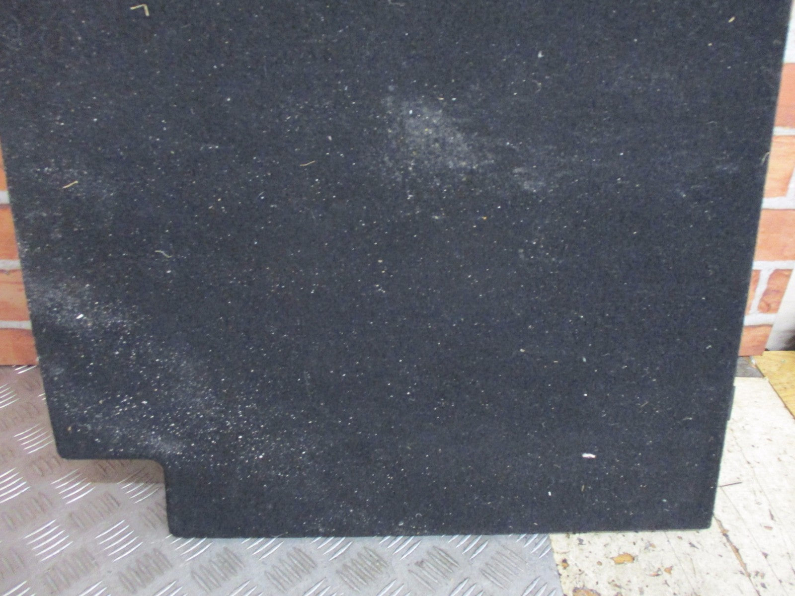 MERCEDES C CLASS S204 2013 C220 REAR BOOT CARPET FLOOR HARD BOARD A2046800002