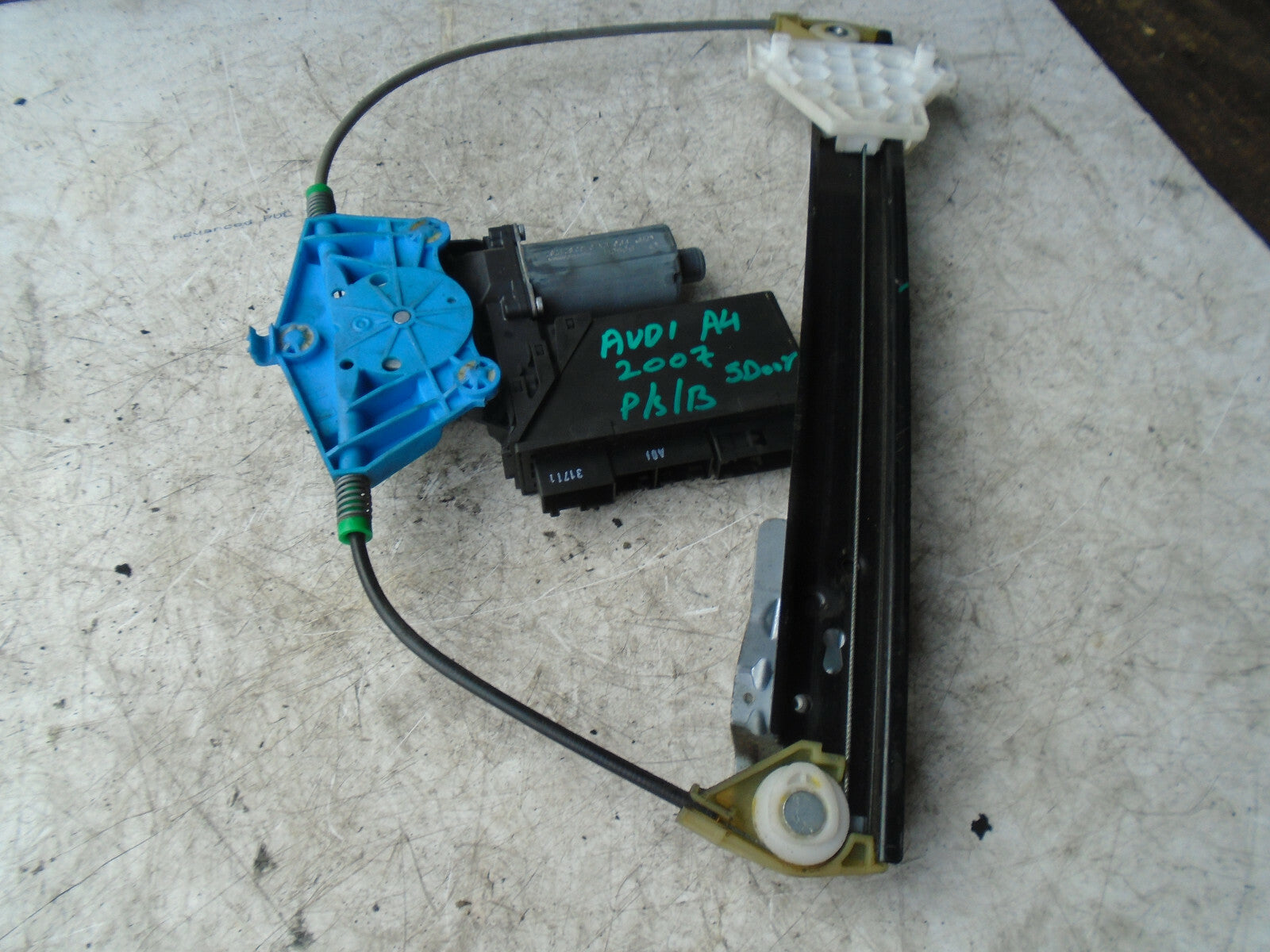 AUDI A4 2007 B7 NSR PASSENGER REAR ELECTRIC WINDOW MOTOR REGULATOR 8E2959801E