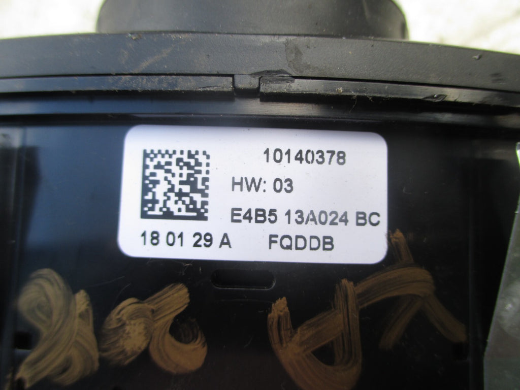 FORD KA + 2018 1.2 PETROL HEADLIGHT HEADLAMP SWITCHES E4B513A024BC