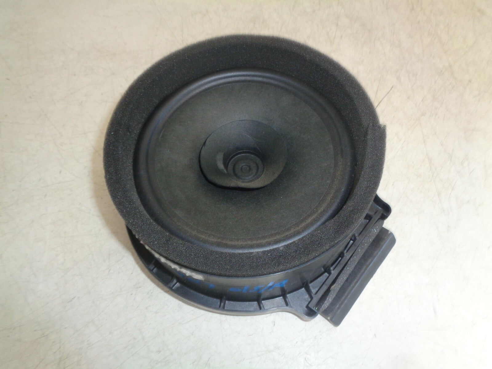 VAUXHALL ASTRA K 2018 OSR DRIVER SIDE REAR DOOR SPEAKER 39117928