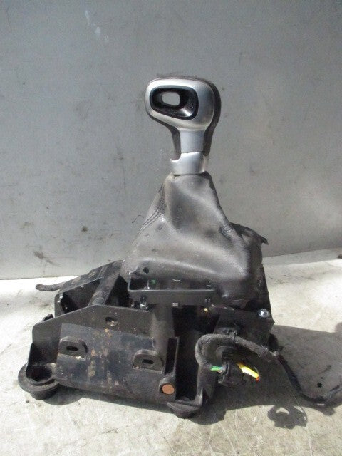 2019 CITROEN C4 CACTUS AUTOMATIC GEAR STICK GEAR SHIFTER SELECTOR 9814628080