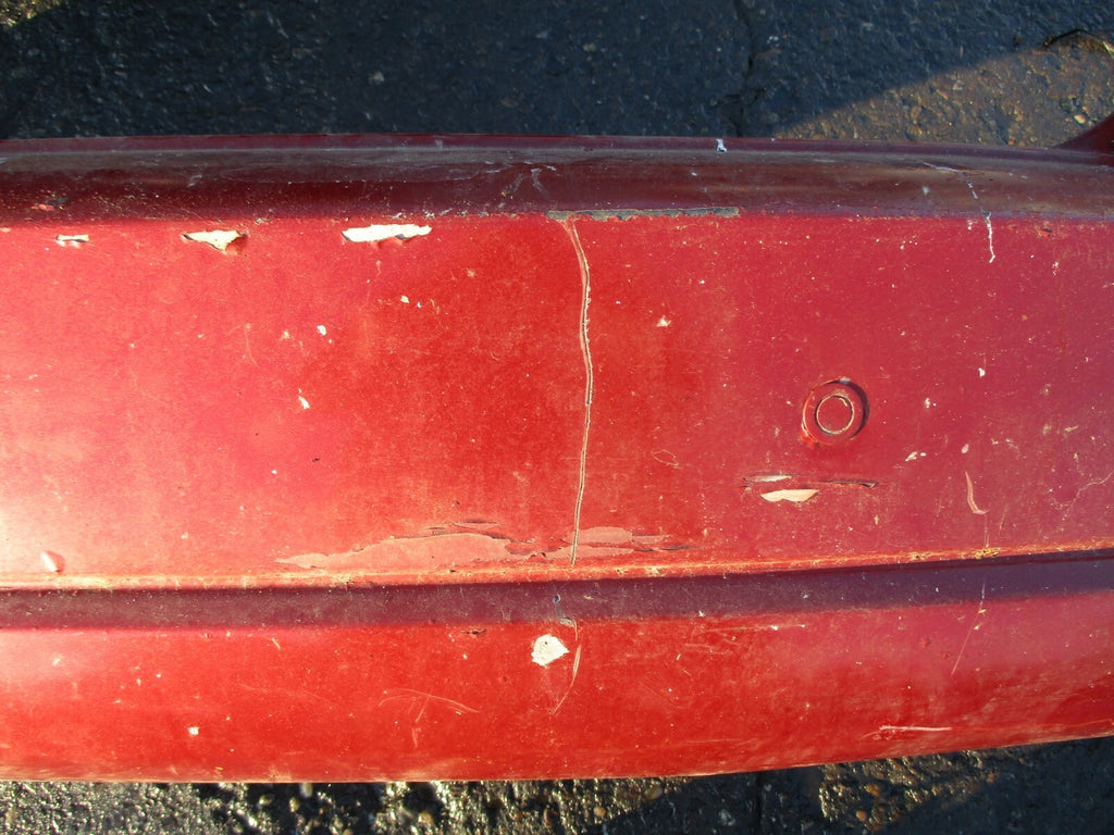 DODGE CALIBER 2008 COMPLETE REAR BACK PLASTIC BUMPER WITH MUD GUARD FLAP IN RED