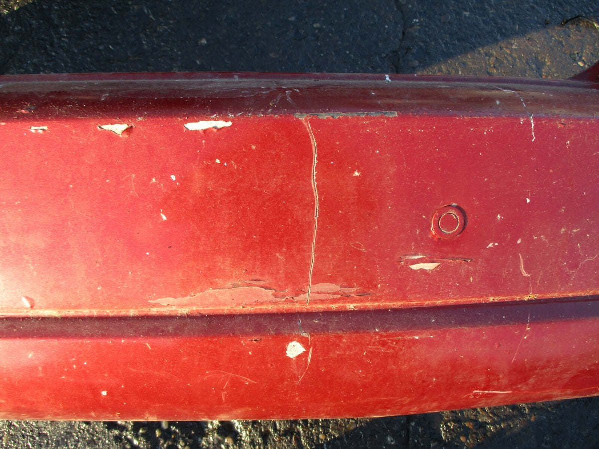 DODGE CALIBER 2008 COMPLETE REAR BACK PLASTIC BUMPER WITH MUD GUARD FLAP IN RED