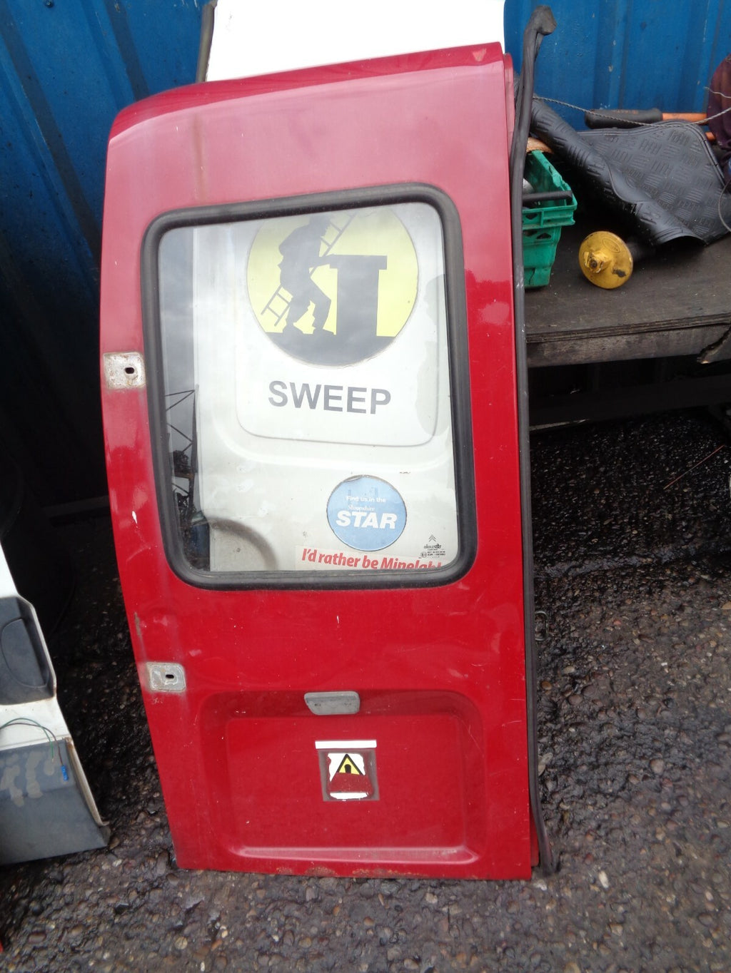 CITROEN C15 D REAR BACK  DOOR PASSENGER SIDE RED