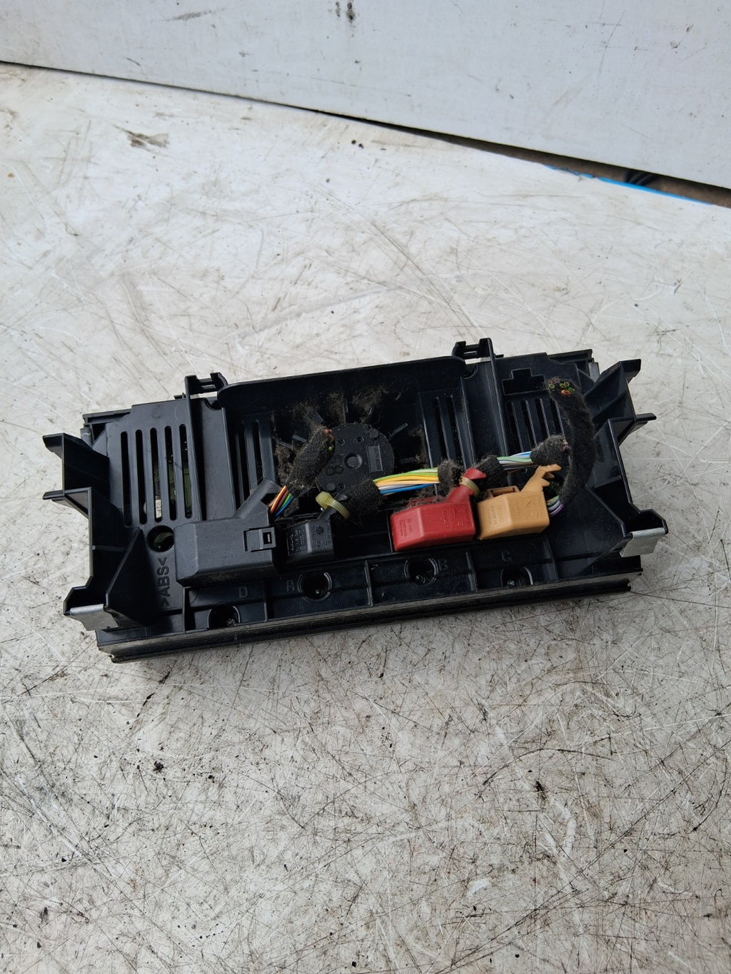 2016 AUDI Q3 AC HEATER CLIMATE CONTROL UNIT 8U0820043H