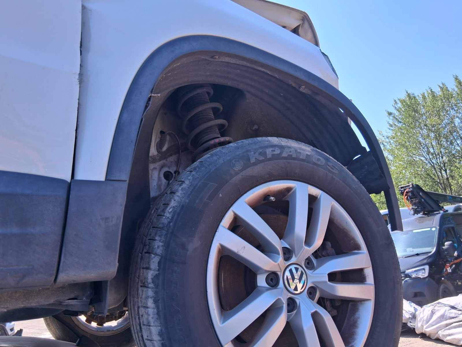 2013 VW VOLKSWAGEN TIGUAN OSF DRIVER SIDE FRONT WHEEL ARCH TRIM