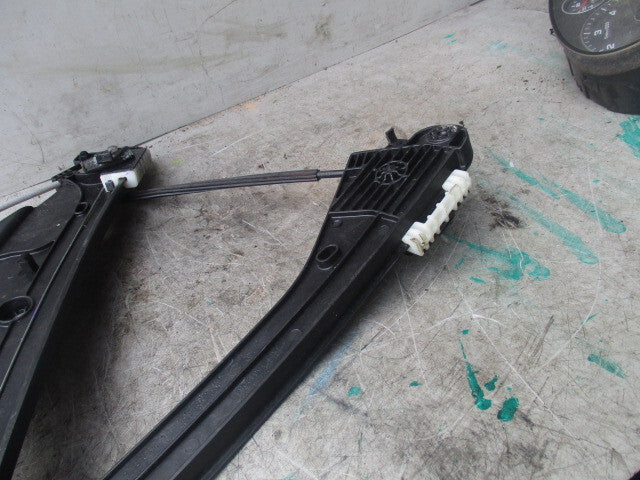 2023 VAUXHALL GRANDLAND X OSF DRIVER SIDE FRONT WINDOW MOTOR 9815404080