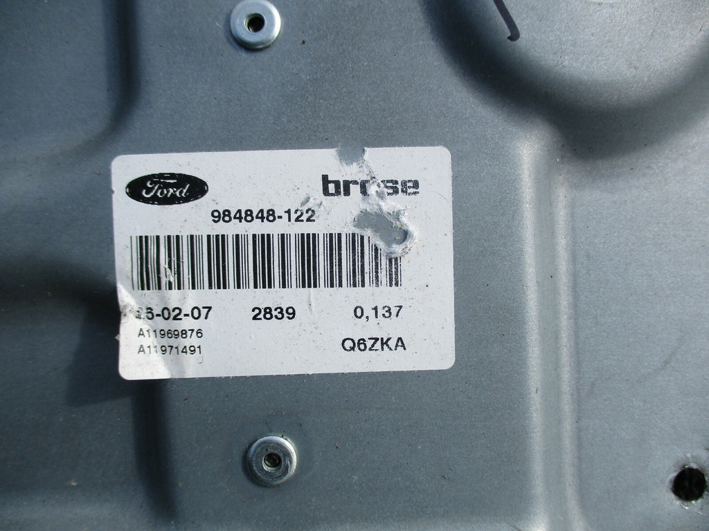 FORD FOCUS MK2 OSR DRIVER SIDE REAR WINDOW REGULATOR PANEL 984848122
