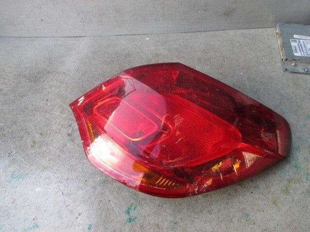 VAUXHALL ASTRA J 2012 1.7 DIESEL NSR PASSENGER SIDE REAR TAIL LIGHT 1090098
