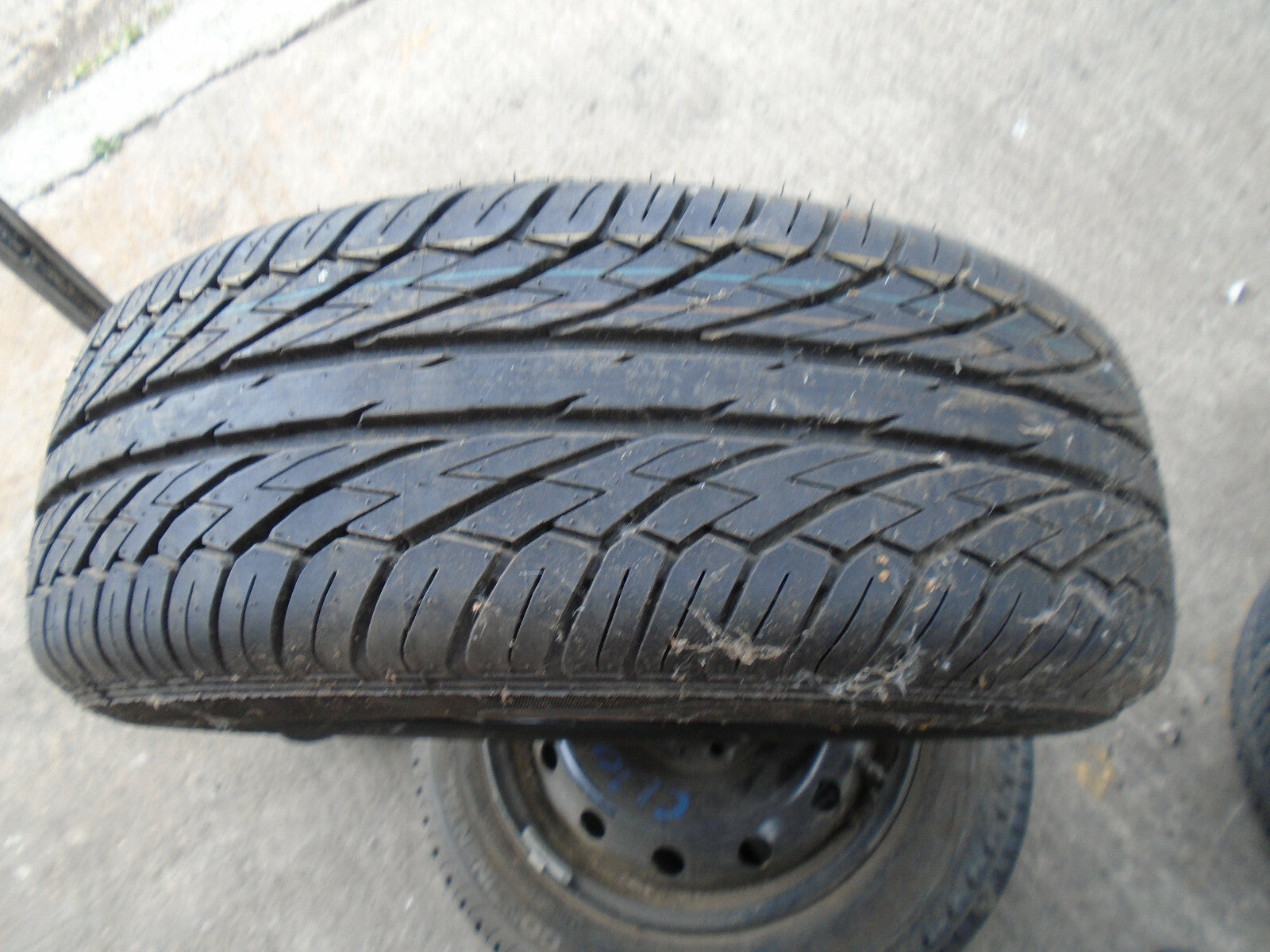 NISSAN PREMIRA 2002-2006 16 INCH STEEL WHEEL WITH TYRE 205/60R16