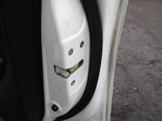 HONDA JAZZ MK3 2014 OSF DRIVER SIDE FRONT DOOR LOCK MECHANISM