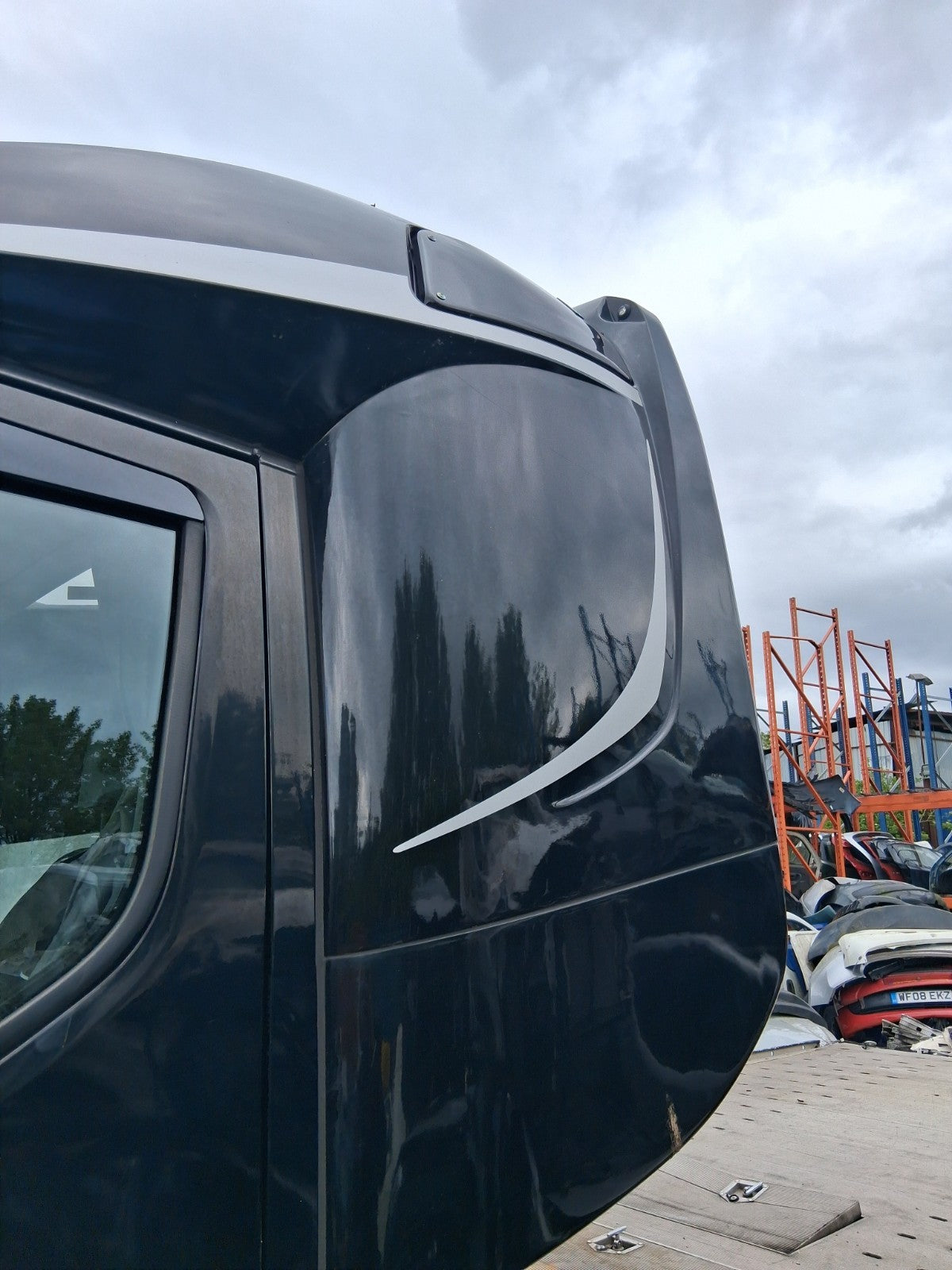 2023 IVECO DAILY MK6 SLEEPER CAB ROOF SLEEPING POD BLACK