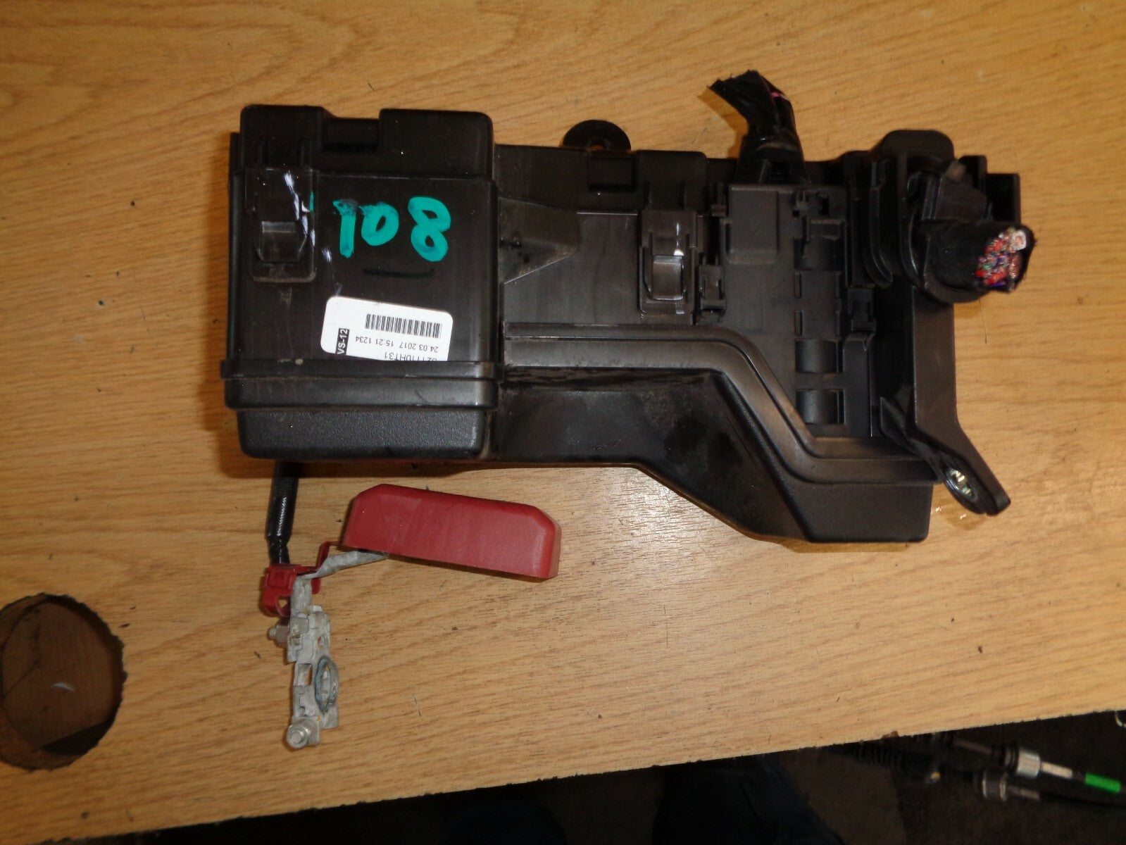 PEUGEOT 108 2017 MK2 1.0 PETROL FUSE BOX RELAY UNIT 821110HT31