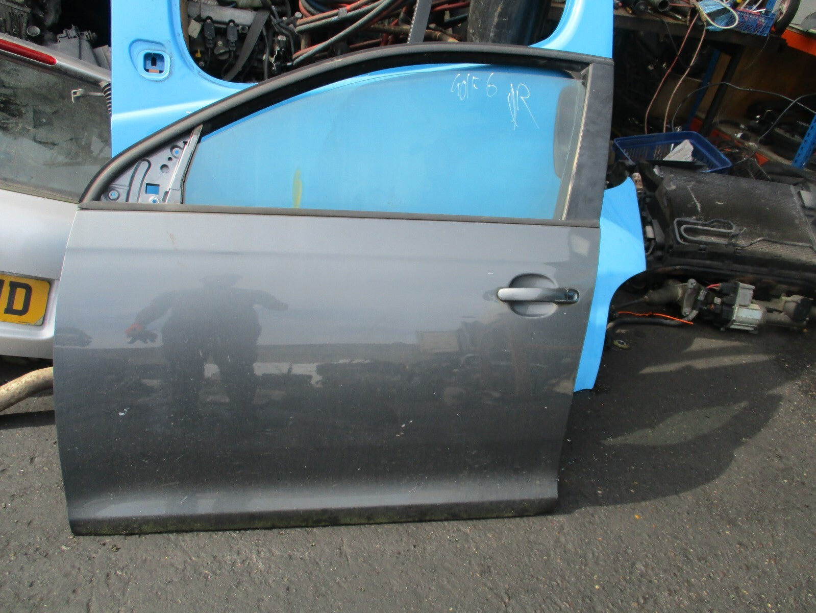VW VOLKSWAGEN GOLF MK6 2012 NSF PASSENGER SIDE FRONT COMPLETE DOOR GREY