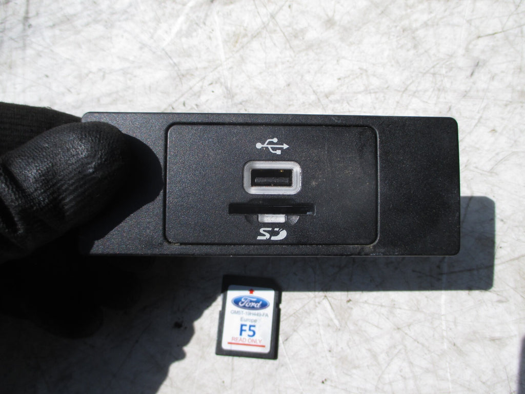FORD MONDEO MK5 2016 USB JACK CONNECTOR SOCKET PORT CARD READER GC3T-14F014-AA