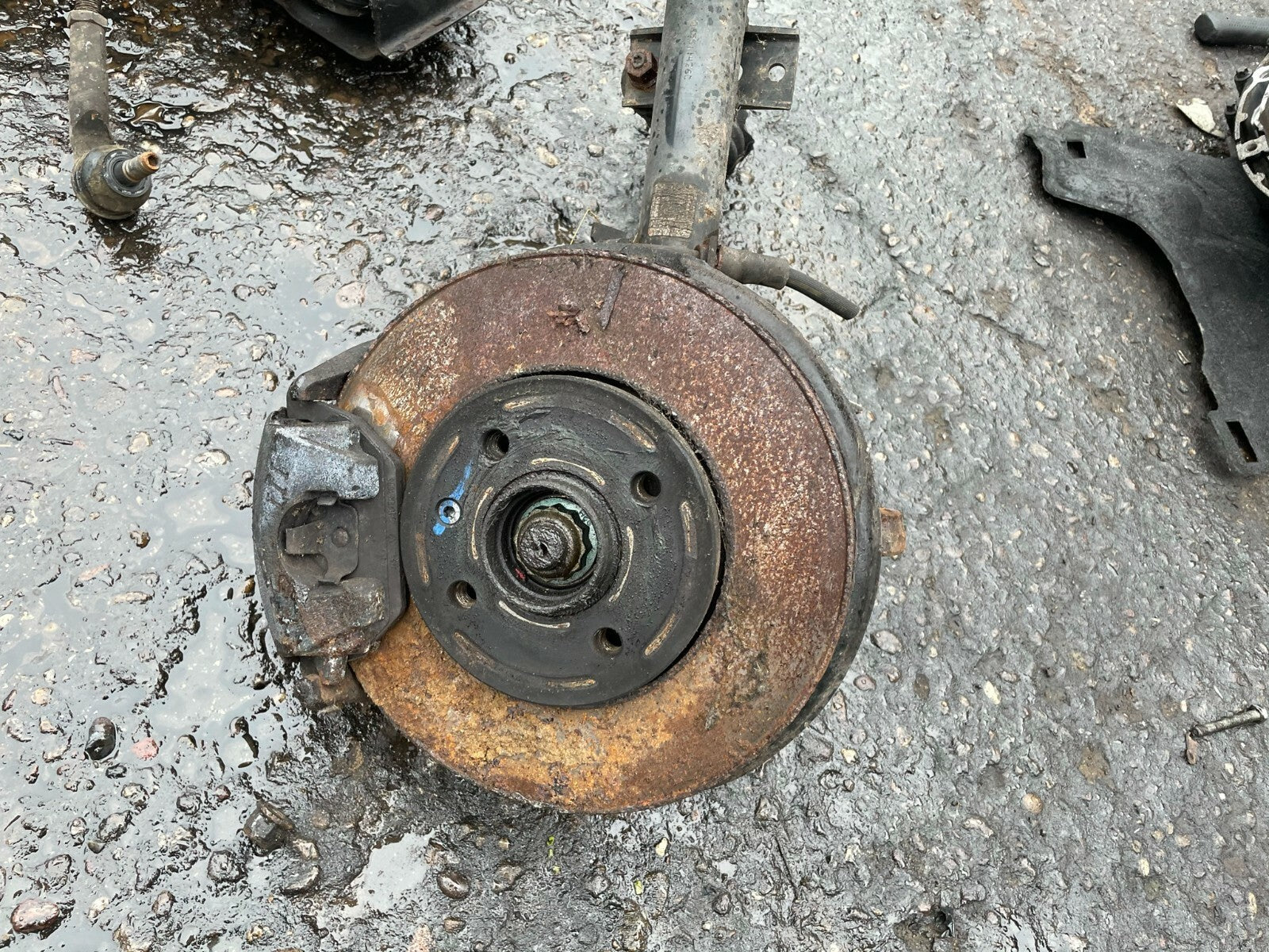 SKODA CITIGO 2016 1.0 PETROL NS PASSENGER SIDE COMPLETE LEG SHOCK SPRING HUB