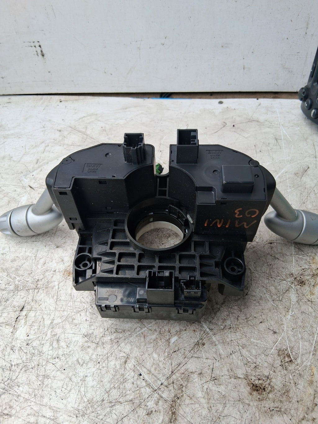 2003 MINi INDICATOR SWITCH STALK SQUIB RING 61311484327
