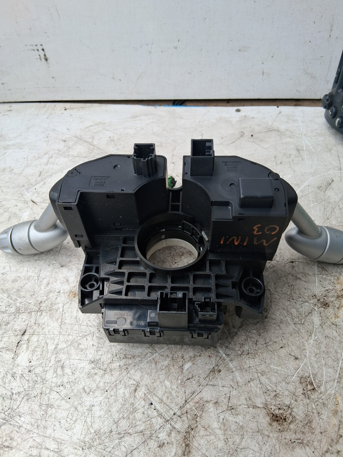 2003 MINi INDICATOR SWITCH STALK SQUIB RING 61311484327