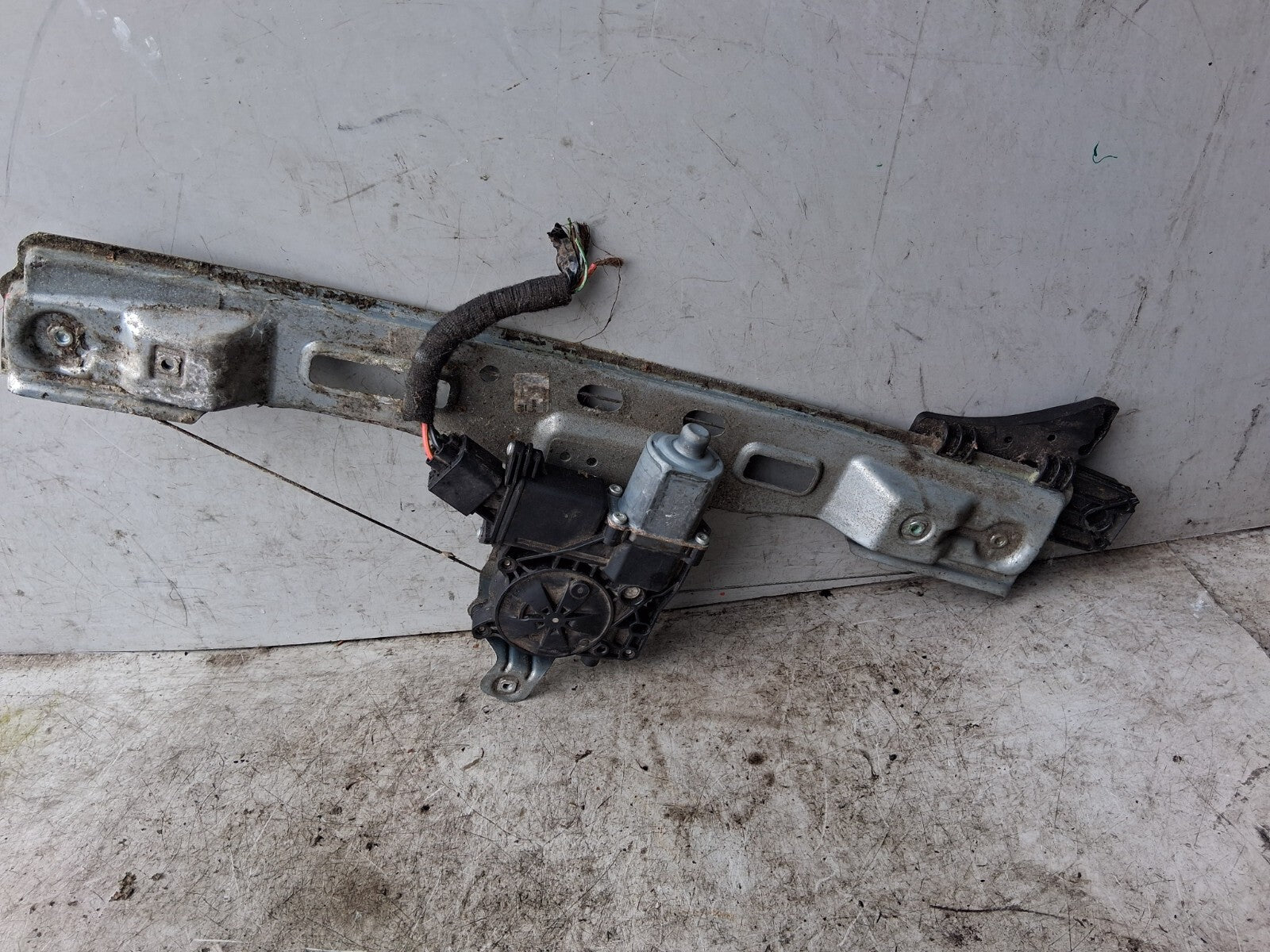 2017 ZAFIRA C TOURER OSR PASSENGER SIDE REAR WINDOW MOTOR & REGULATOR 13260142