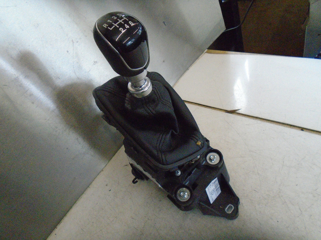 FORD FOCUS MK3 2017 1.5 DIESEL 6 SPEED MANUAL GEAR SELECTOR F1FR7C453DKF