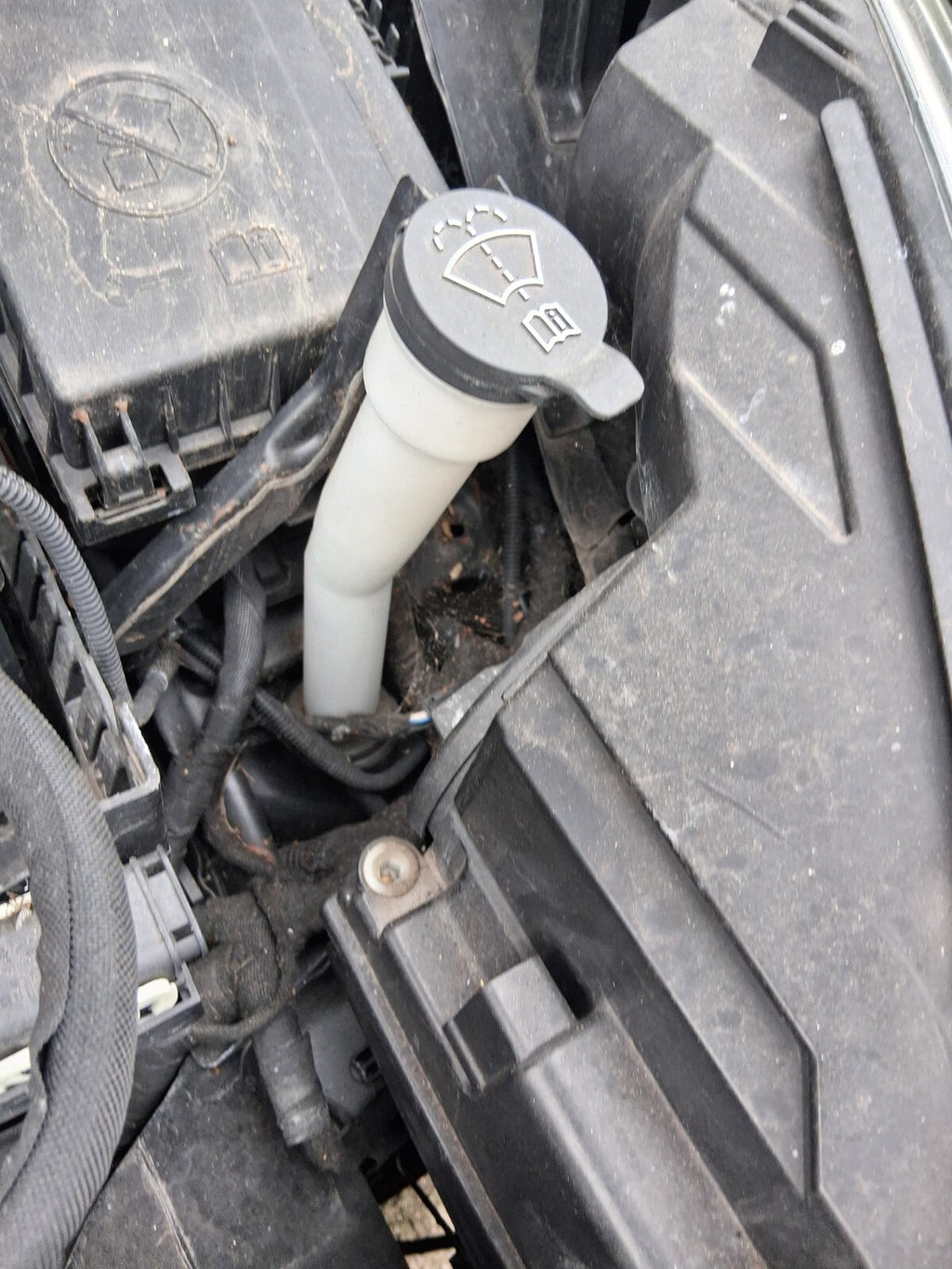2014 VAUXHALL ZAFIRA C MK3 2.0 DIESEL WINDSCREEN WASHER WATER BOTTLE RESERVOIR