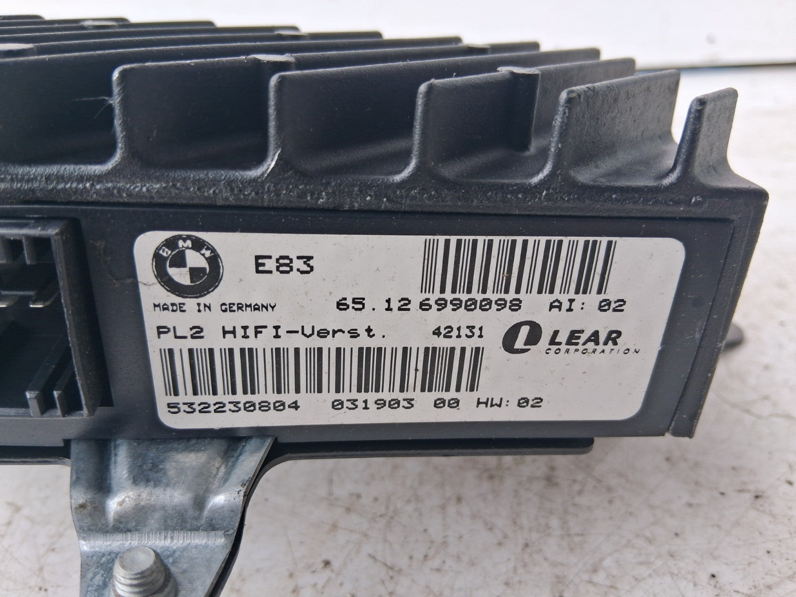 2004 BMW X3 E83 AMPLIFIER AUDIO RADIO 6990098