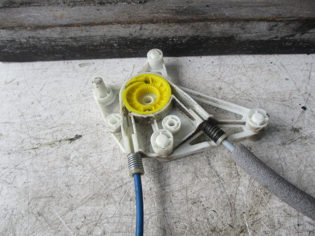 FORD B-MAX 2013 O/S DRIVER SIDE REAR WINDOW REGULATOR AV11R27000
