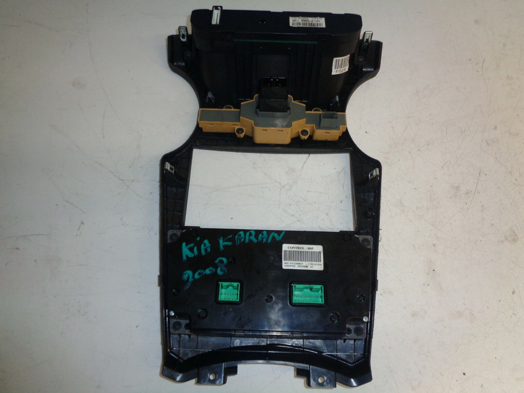 KIA CARENS MK2 2008 AC HEATER CLIMATE CONTROL WITH SURROUND TRIM