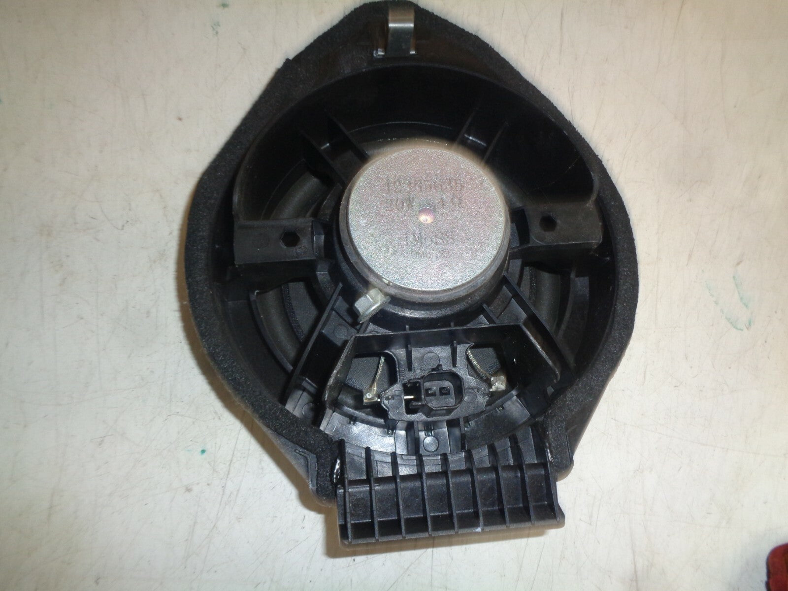 VAUXHALL VIVA 2016 OSF DRIVER SIDE FRONT DOOR SPEAKER
