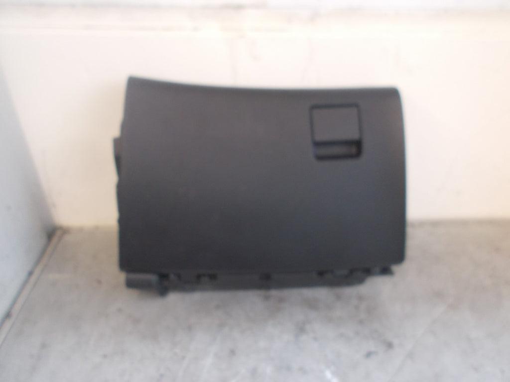 VAUXHALL INSIGNIA A (MK1) 2008-2017 NS PASSENGER SIDE GLOVE BOX 13273294