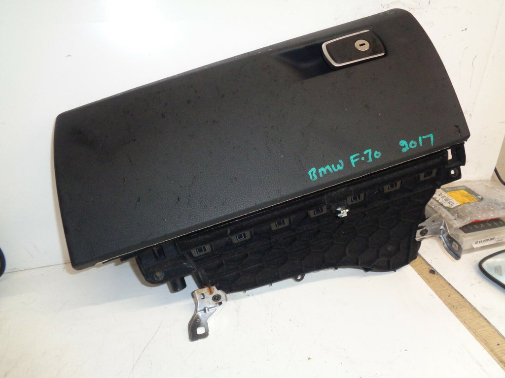 BMW 3 SERIES F30 2017 DASHBOARD PASSENGER SIDE GLOVE BOX BLACK