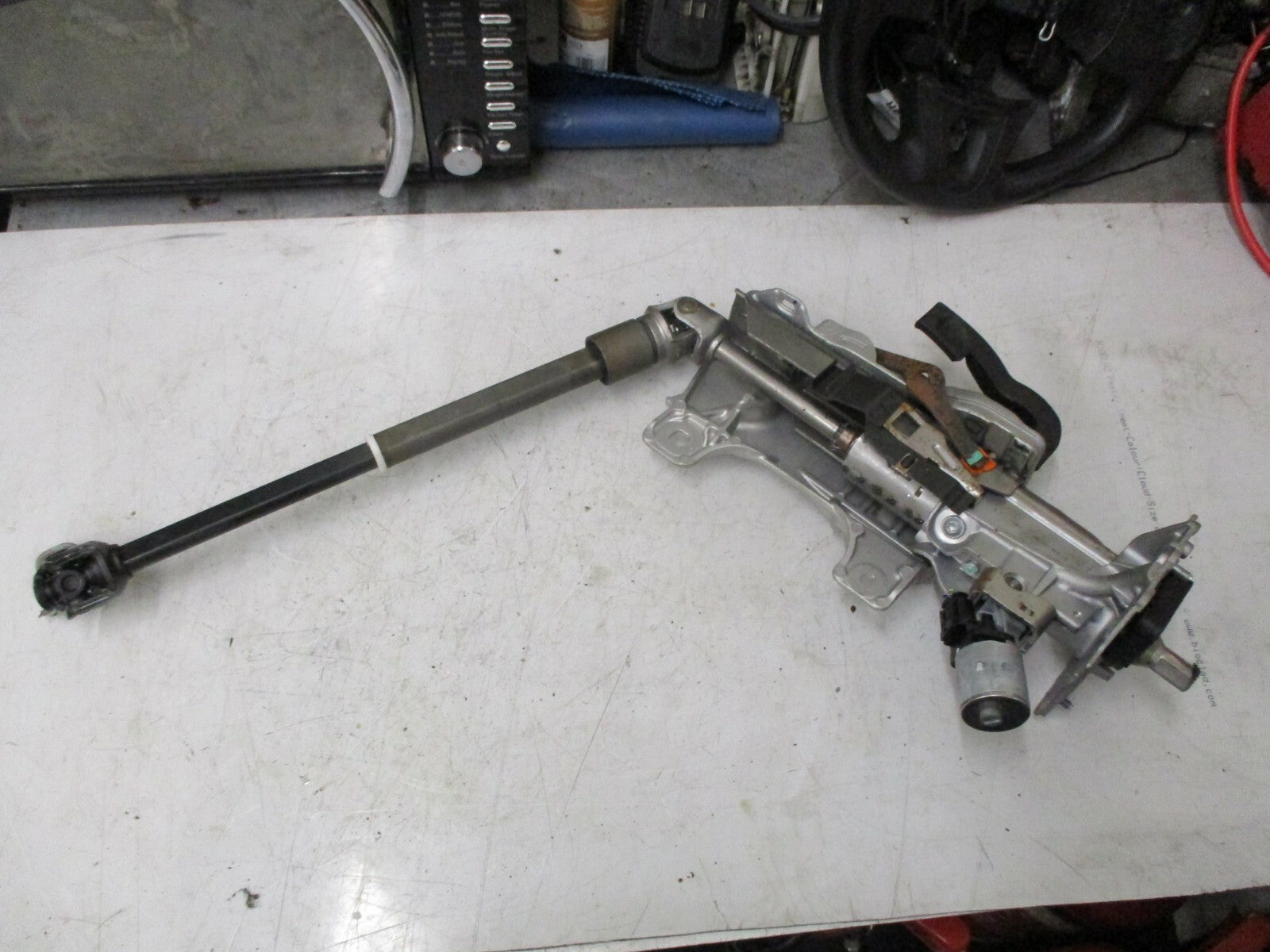 CITROEN C4 PICASSO 2008 ADJUSTABLE STEERING COLUMN WITH LOWER UJ KNUCKLE JOINT