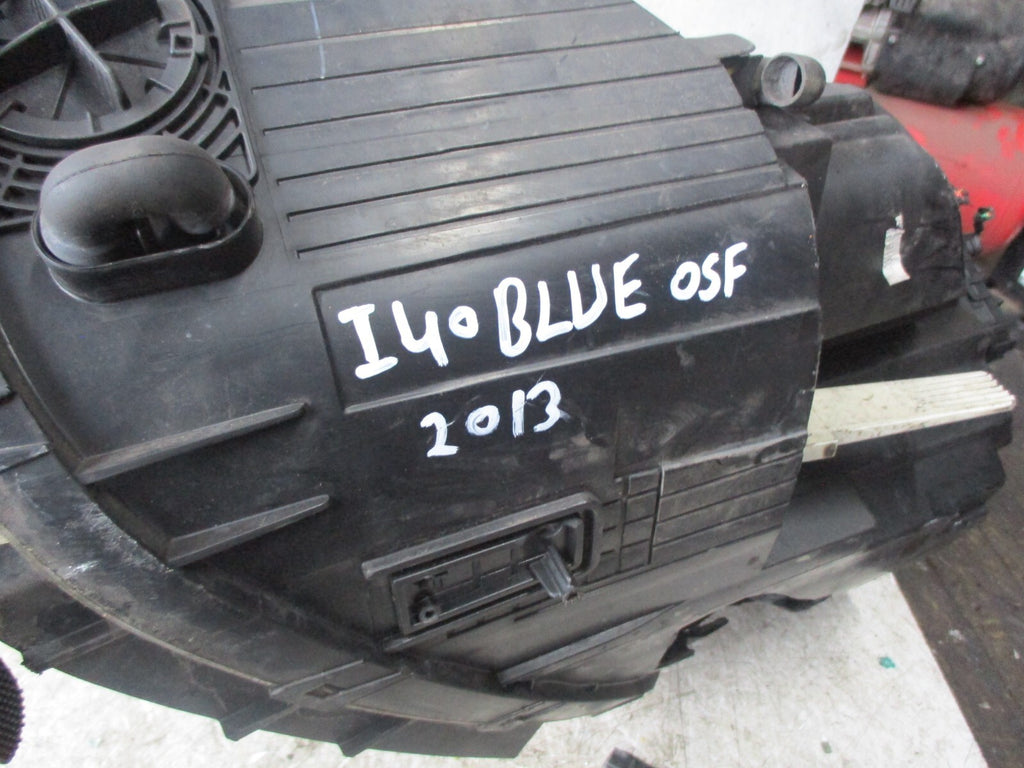 HYUNDAI I 40 2013 OSF DRVER SIDE FRONT HEADLIGHT 921023Z041