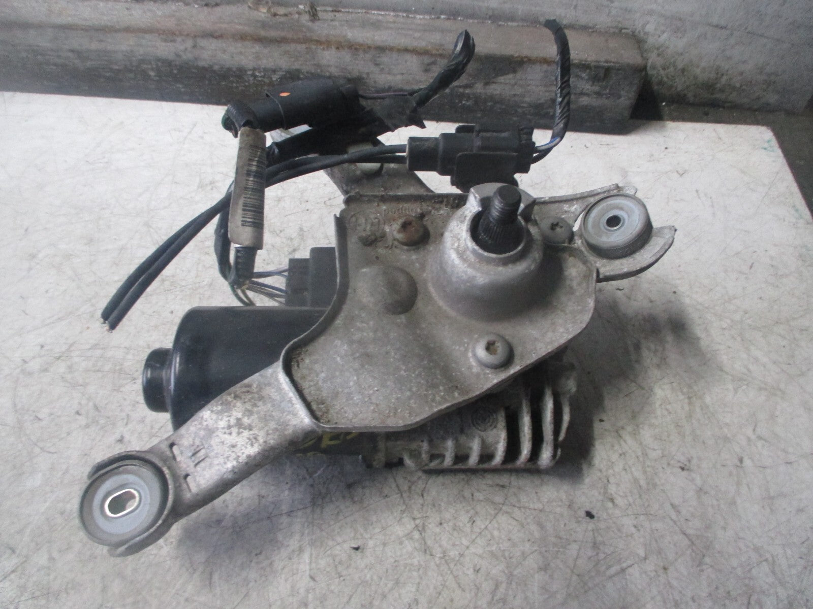FORD MONDEO MK5 2019 OSF DRIVER SIDE FRONT WIPER MOTOR LINKAGES DS7317504CF