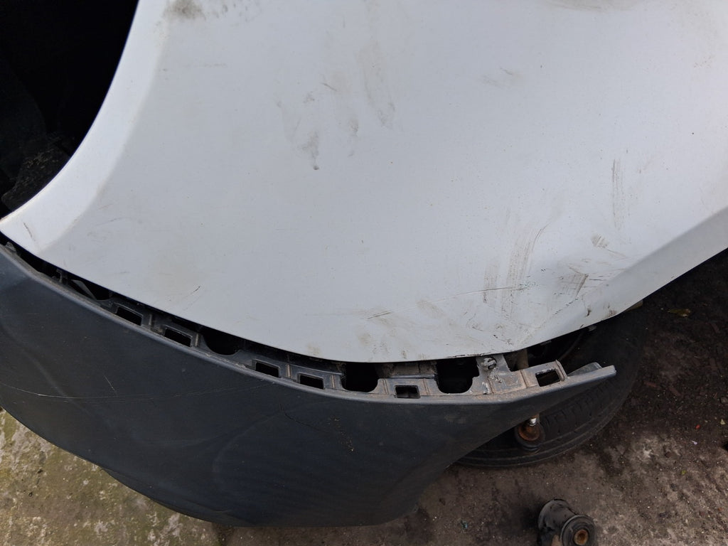 2018 MERCEDES BENZ SPRINTER W907 NSF PASSENGER SIDE FRONT LEFT WING PANEL WHITE