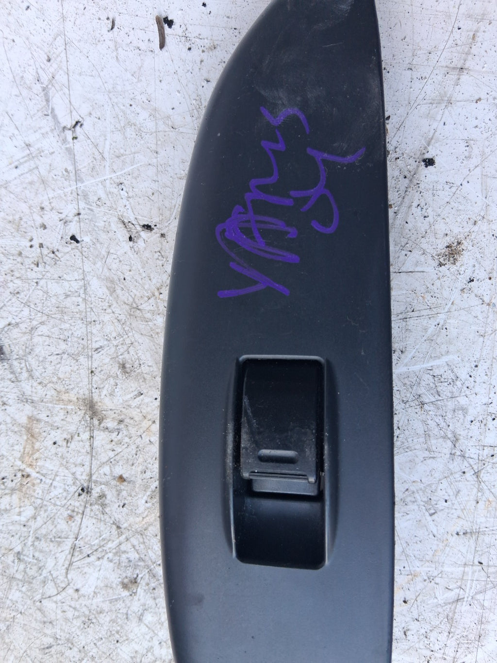 2004 TOYOTA YARIS MK1 NSF PASSENGER SIDE FRONT LEFT WINDOW CONTROL SWITCH