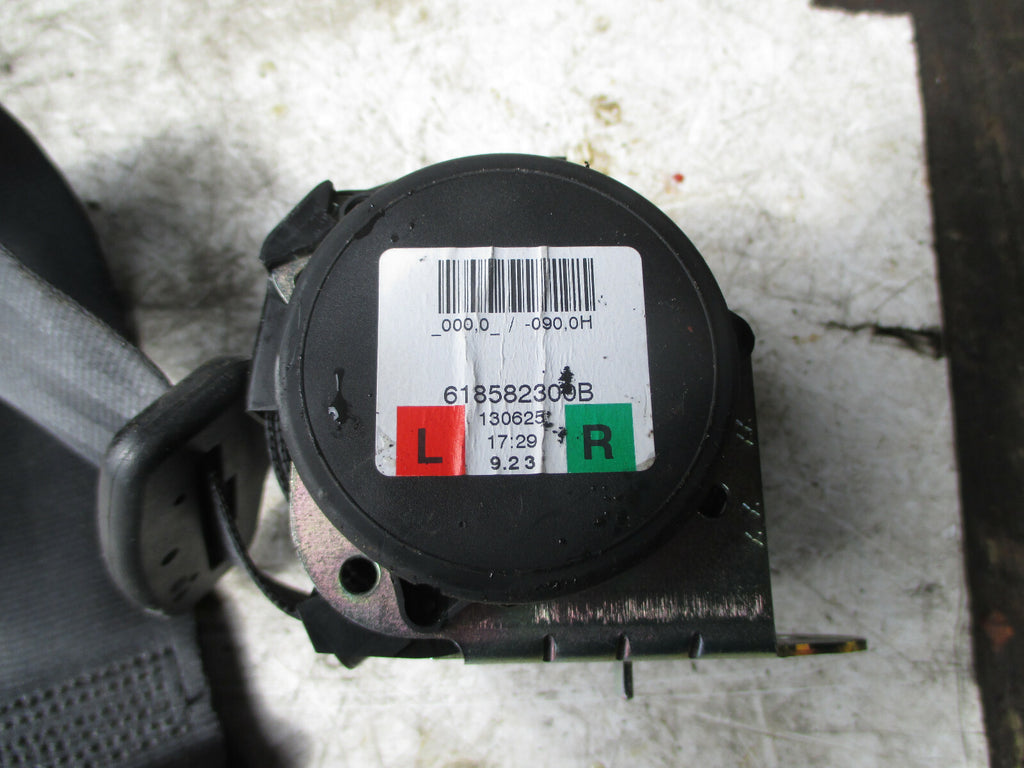 RANGE ROVER EVOQUE 2016 NSR PASSENGER SIDE REAR SEAT BELT ASSEMBLY 618582300B