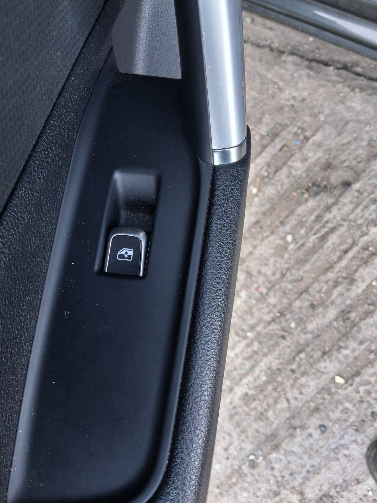 2021 AUDI Q2 MK1 FACELIFT NSF PASSENGER SIDE FRONT LEFT WINDOW CONTROL SWITCH