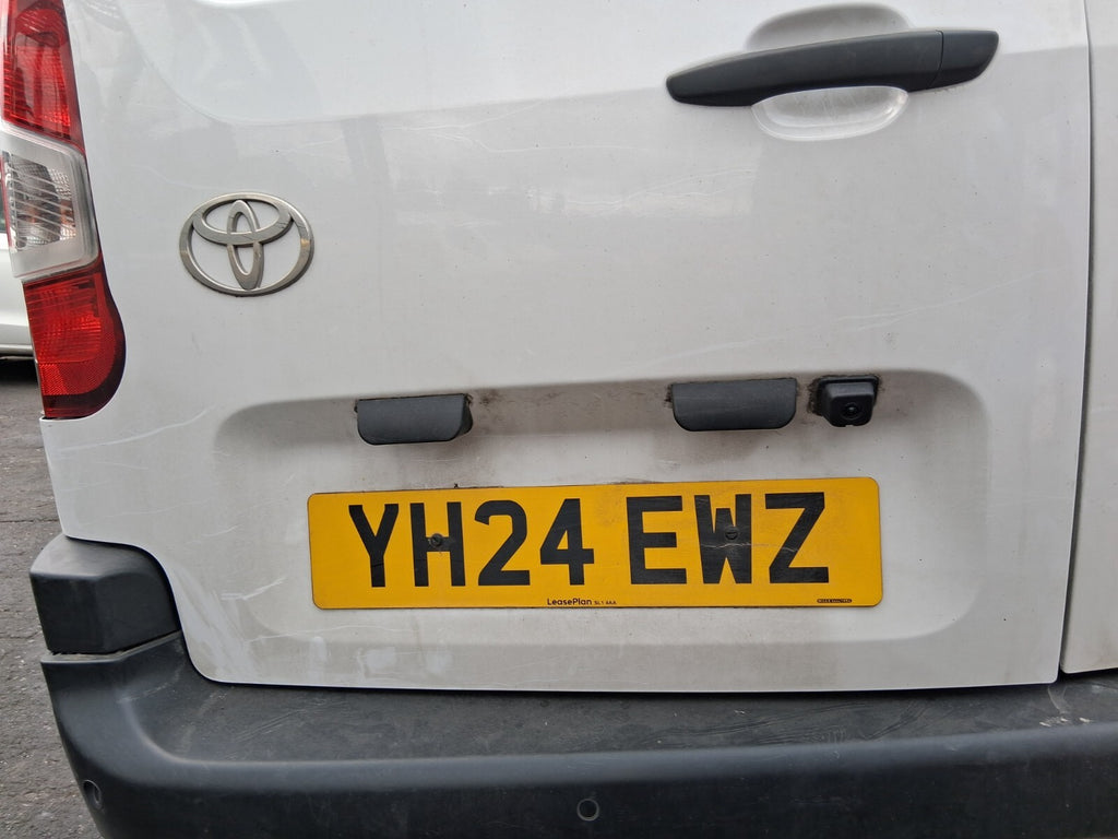 2024 TOYOTA PROACE CITY NSR PASSENGER SIDE COMP DOOR & 2 CAMERA EPR ICY WHITE