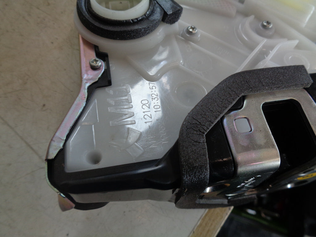 HONDA JAZZ MK4 2019 NSF PASSENGER SIDE FRONT DOOR LOCK MECHNAISM
