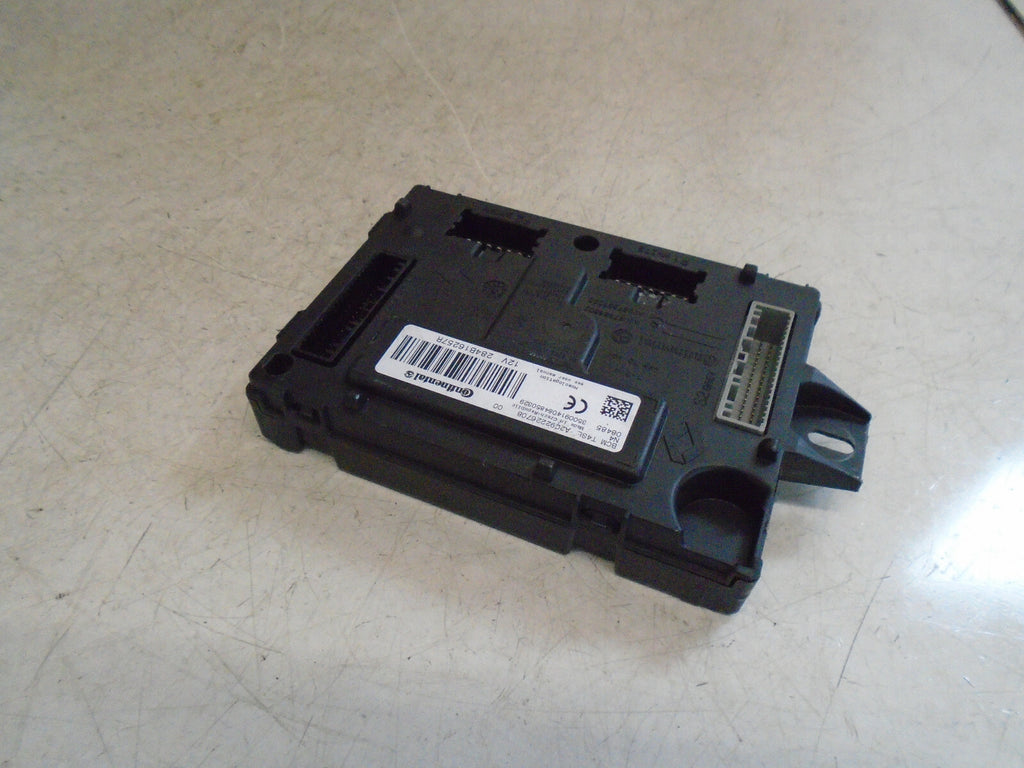 RENAULT CLIO MK4 2019 BCM BODY CONTROL MODULE 284B16257R