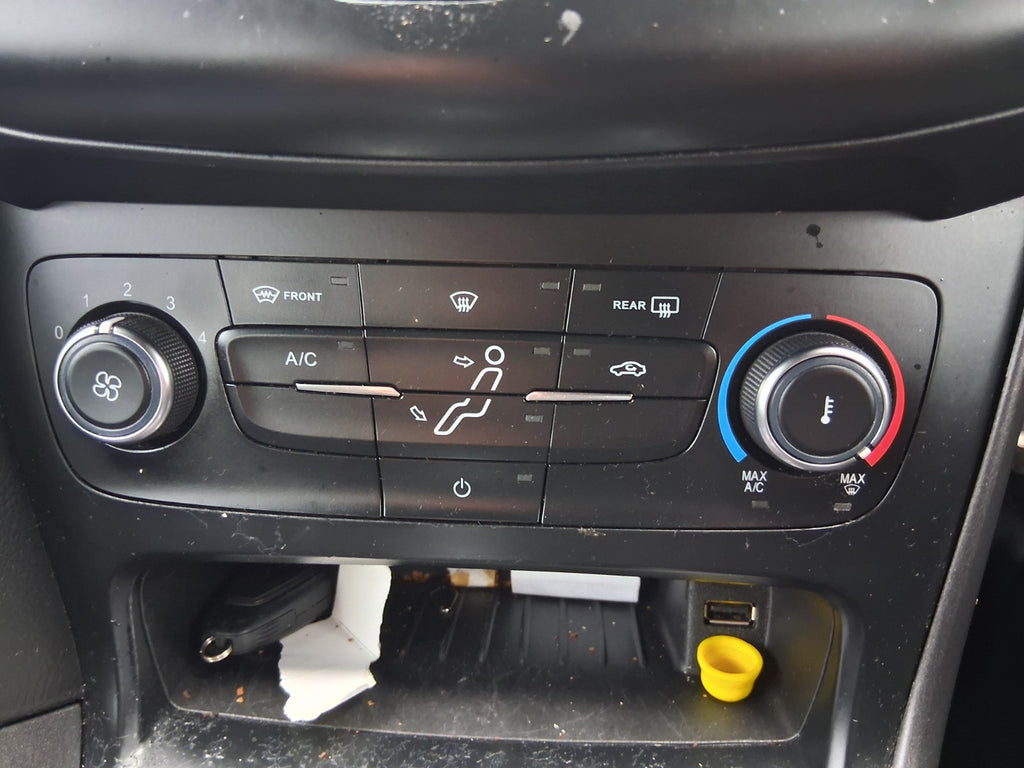 2017 FORD FOCUS MK3 ST LINE AC HEATER CLIMATE CONTROL SWITCH PANEL