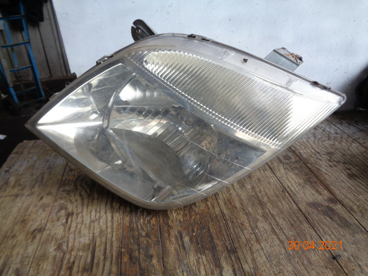 LDV MAXUS 2006 NS PASSENGER SIDE FRONT LIGHT HEADLIGHT LAMP