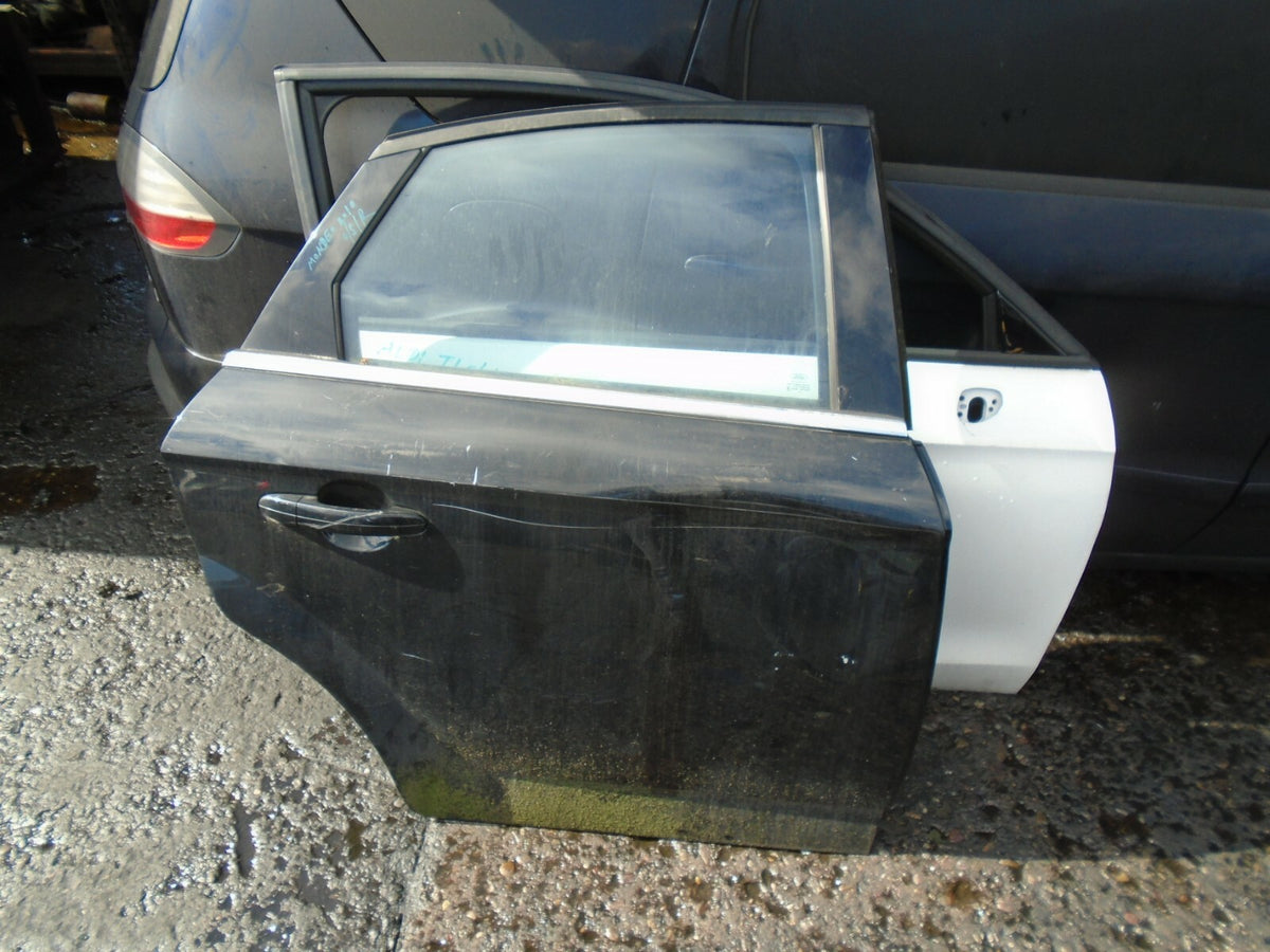 FORD MONDEO MK4 PREFACELIFT 2010 OSR DRIVER REAR COMPLETE DOOR PANTHER BLACK