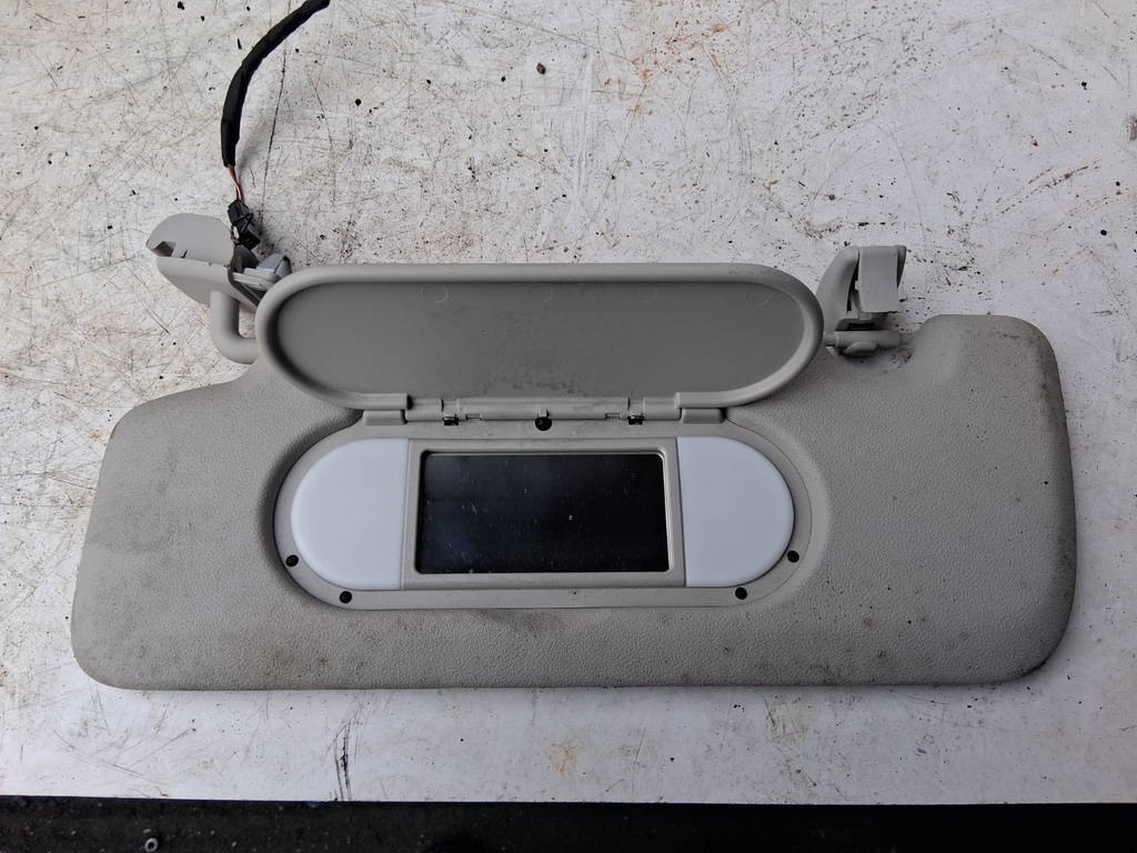 2021 BMW MINI COUNTRYMAN F60 NSF PASSENGER SIDE FRONT LEFT SUN VISOR SHADE