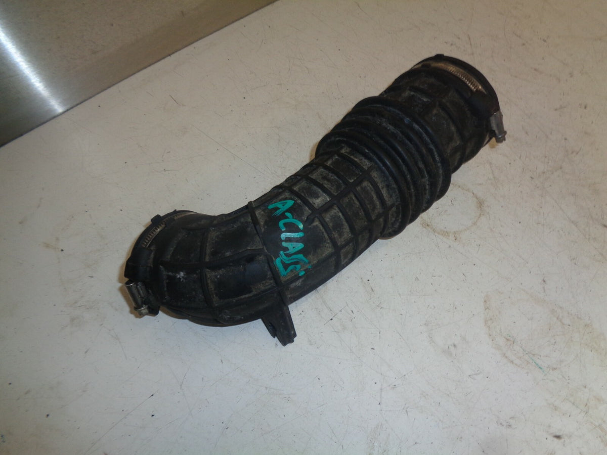 MERCEDES BENZ A CLASS W176 A180 AIR INTAKE PIPE BLOW HOSE A6070900037